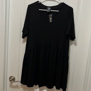 Agnes & Dora black muse tunic